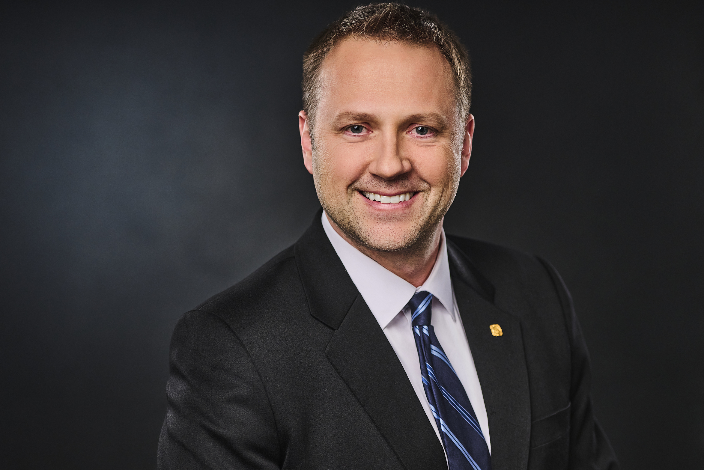 Brett Bly Headshot